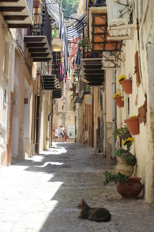 Dolce Aida Apartment Cefalu Bagian luar foto